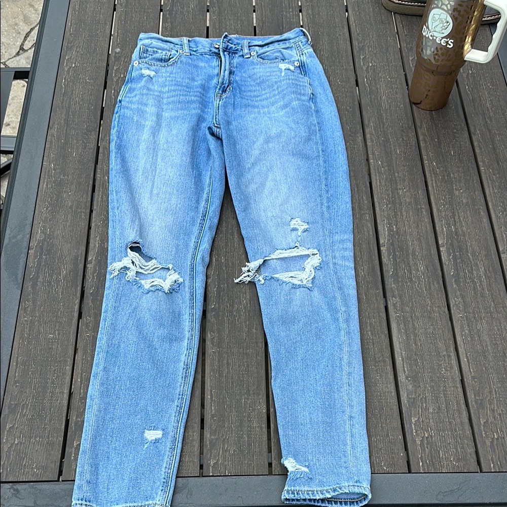American Eagle size 0, long mom, Jean Distressed Blue Jeans
